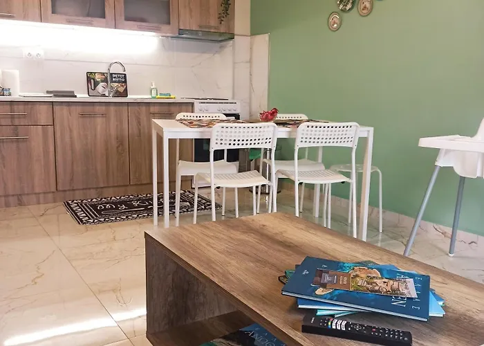 Thess_cozy_home * Θεσσαλονίκη